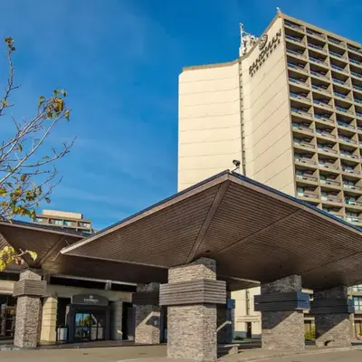 Sandman Signature Vancouver Airport Hotel & Resort