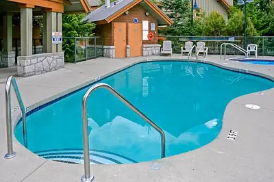 Gallery image of Glacier's Reach 115b in Whistler