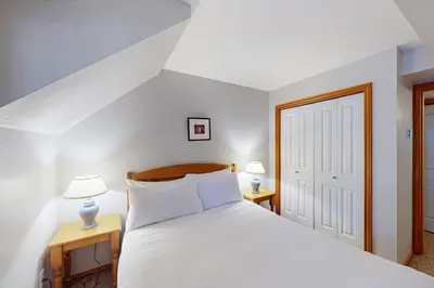 Gallery image of Glacier's Reach 115b in Whistler