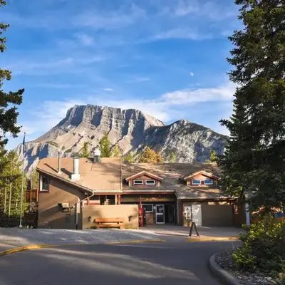 HI Banff Alpine Centre - Hostel