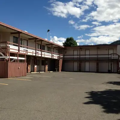 Rider's Inn