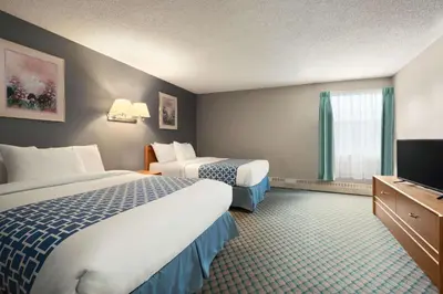 Gallery image of Travelodge by Wyndham Edmonton Airport in Leduc