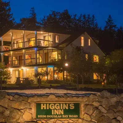 Higgin's Inn