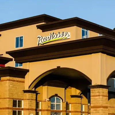 Radisson Hotel & Suites Fort McMurray