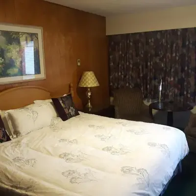 Inntowne Motel