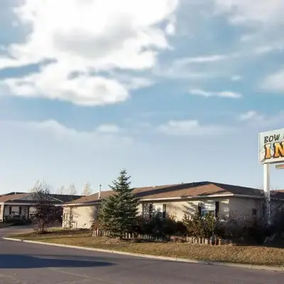 Bow River Inn