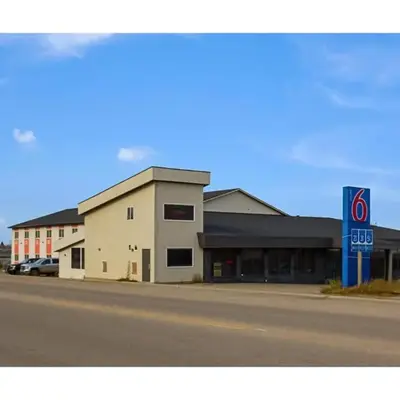 Motel 6 Kerrobert