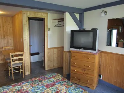Gallery image of Lakeside Motel in Williams Lake