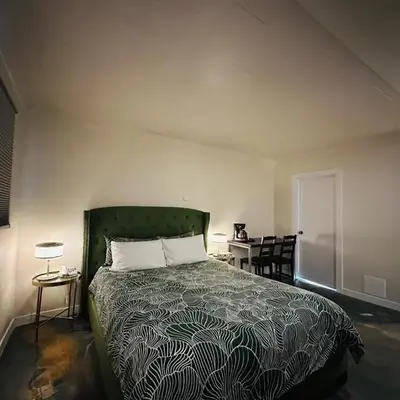 Sage Hills Motel