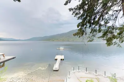 Gallery image of Sunshine Beach in Christina Lake