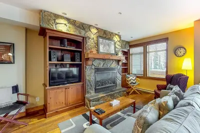 Gallery image of Towering Pines 2 in Big White