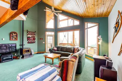 Gallery image of DuHaus Green in Big White