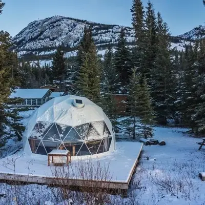 Little Atlin Lodge