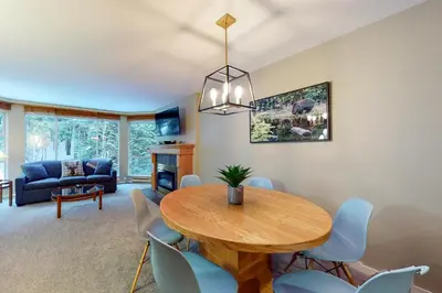 Gallery image of Woodrun #418 in Whistler