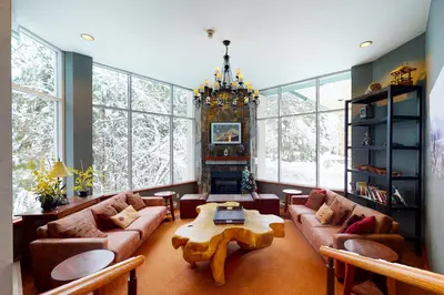Gallery image of Woodrun #418 in Whistler