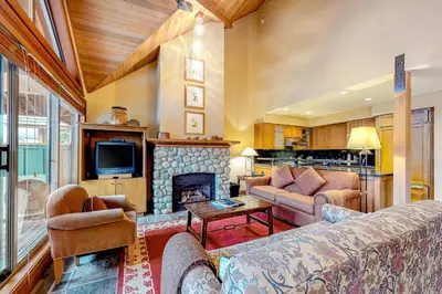 Gallery image of Montebello #33 in Whistler