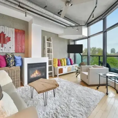 Harbourview Executive Condo by EMR Vacation Rentals