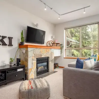 2BR in Symphony