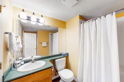 Gallery image of Legacy 303 in Big White