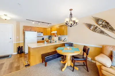Gallery image of Legacy 303 in Big White