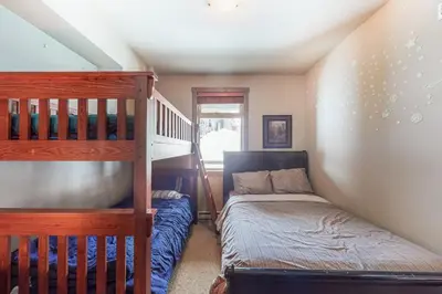 Gallery image of Southpoint #23 in Big White