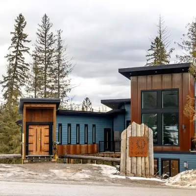 Ski in Ski Out with Huge Game Room and Hot Tub