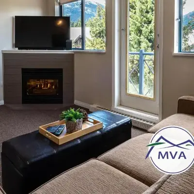 Alpenglow Lodge Fika One Bedroom by MVA