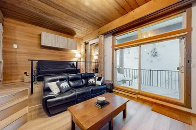 Gallery image of Moguls 814 in Big White