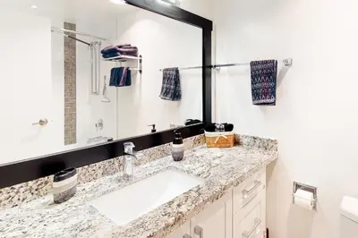 Gallery image of Ponderosa Inn 408 in Big White