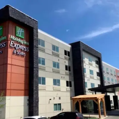 Holiday Inn Express & Suites Courtenay - Comox by IHG